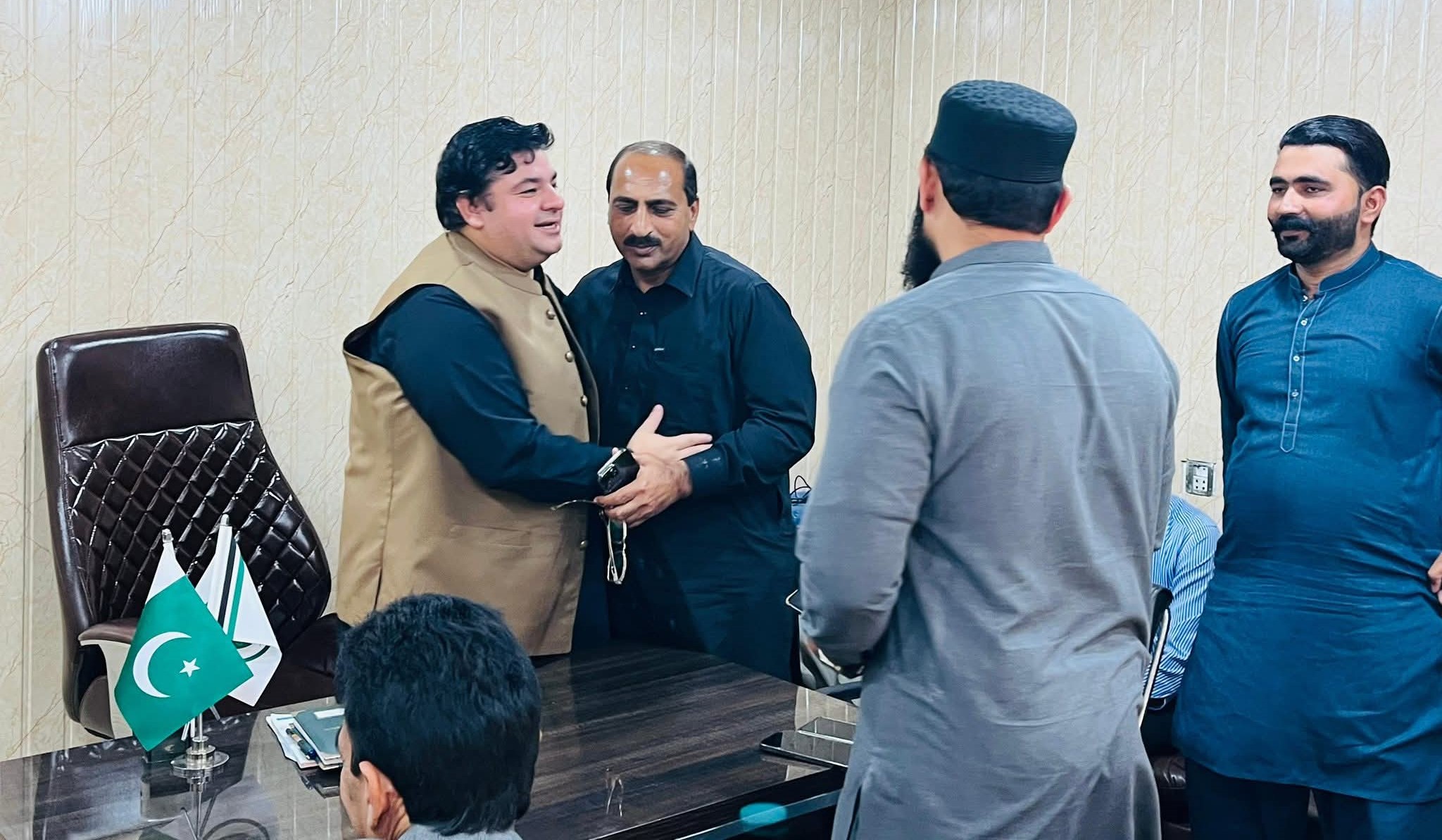Mian Saad Waseem Sheikh Meets Constituents, Directs Action on Civic and Infrastructure Issues