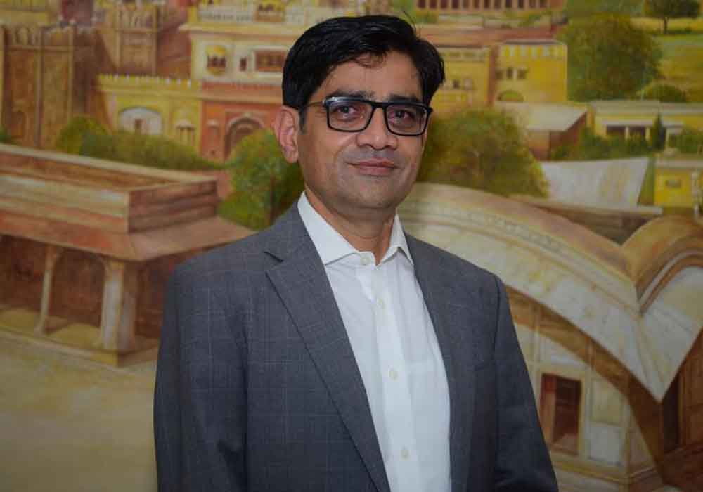 Special Tree Plantation Drive Launched Along Canal to Beautify City