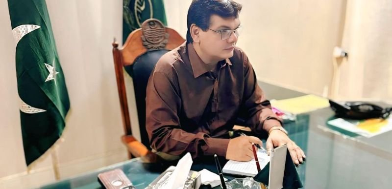 Crackdown in Pattoki on Smart Lockdown Violations