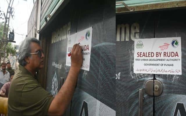 RUDA Cracks Down on Illegal Housing Schemes, Seals Multiple Offices