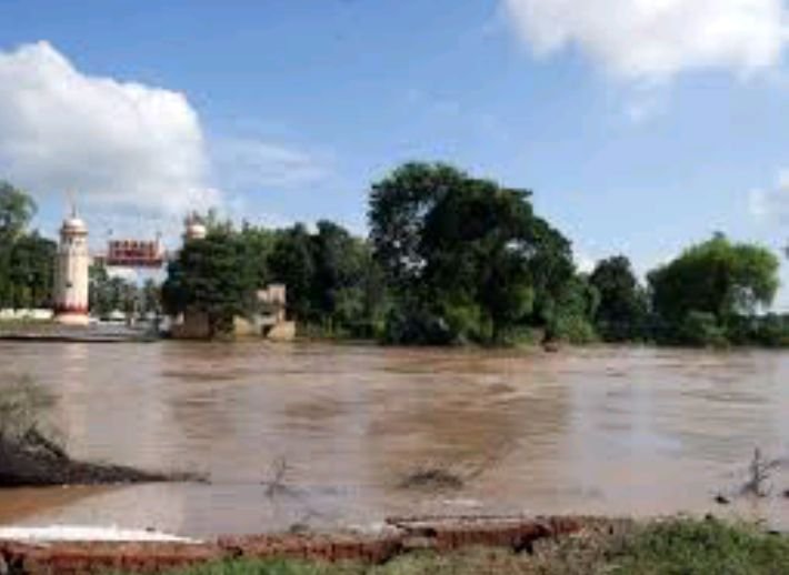 Deputy Commissioner Kasur Reviews Flood Preparedness At Talwar Post