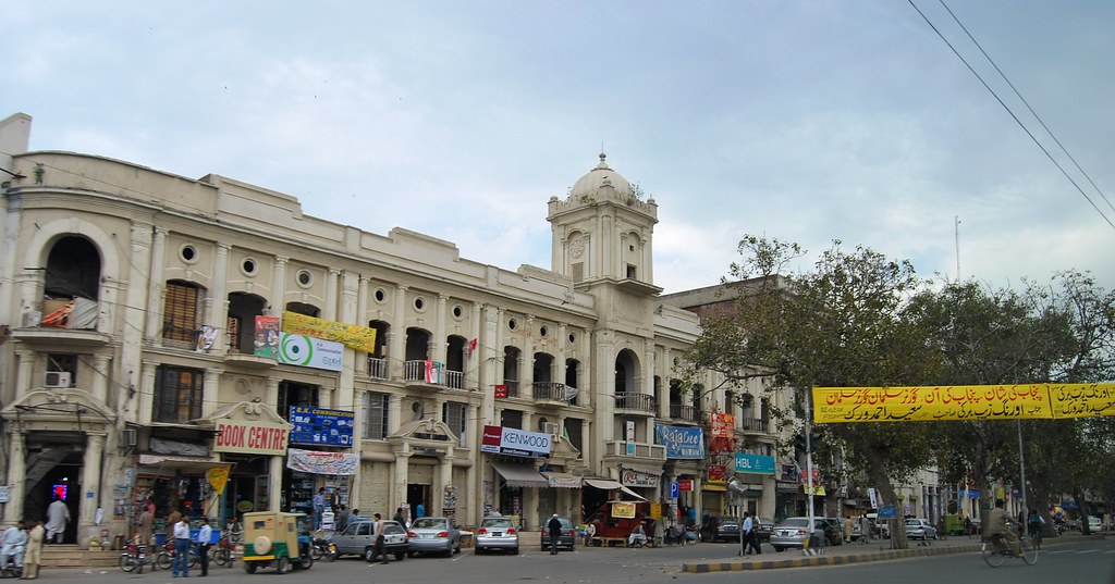 Plan Launched to Restore British Era Architecture Along Lahore’s Mall