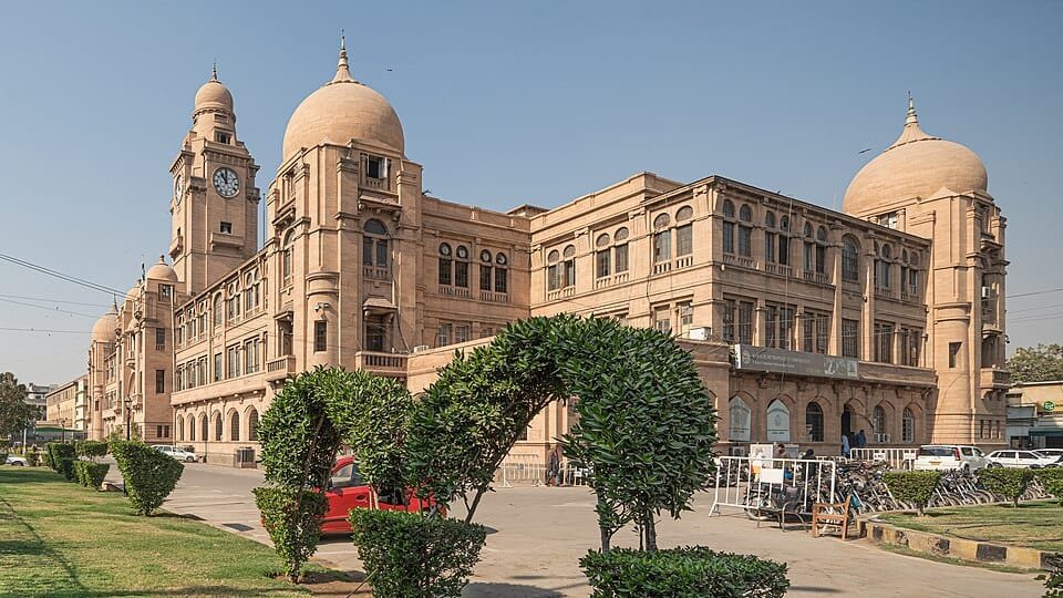 KMC Launches PKR 14 Billion Road Rehabilitation Programme Across Karachi