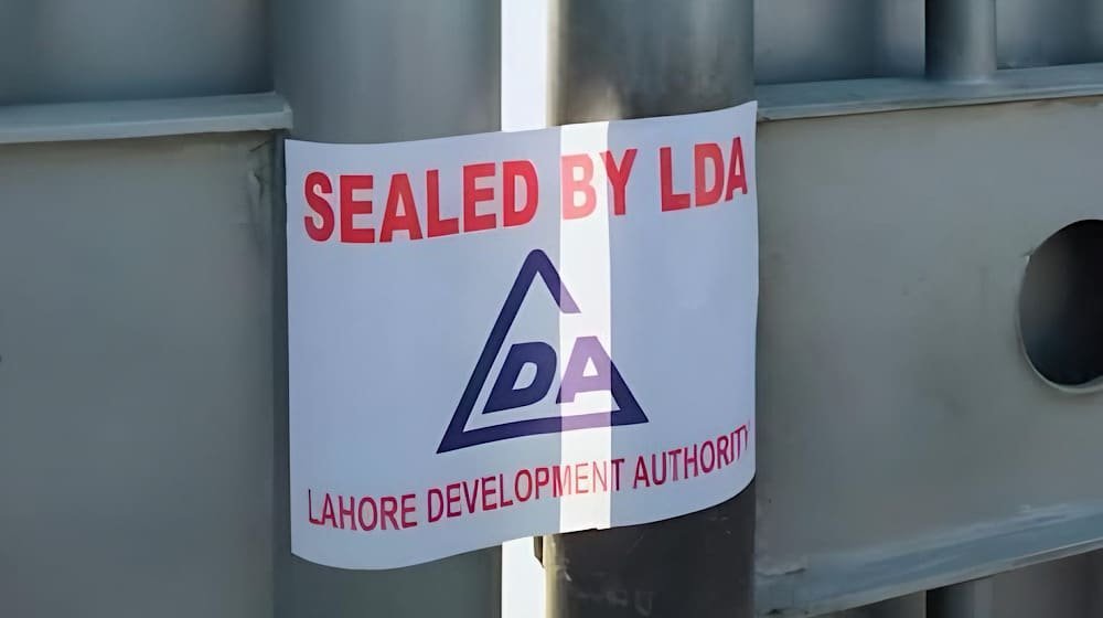 LDA Launches Major Crackdown in Lahore, Seals 94 Properties Over Illegal Commercial Use