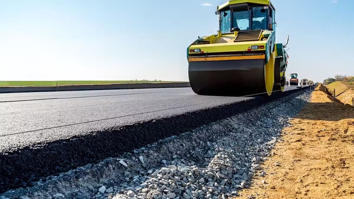 Punjab’s Rs 7.57 Billion Faisalabad Chiniot Road Project Enters Final Phase