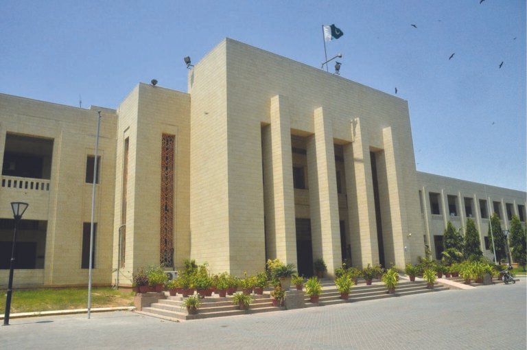 Sindh Government Accelerates Drive to Resolve Land Allottee Disputes, Recover Encroached Properties Across the Province